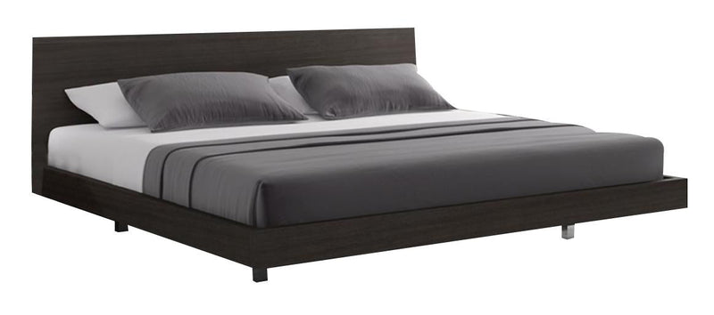 J&M Maia Queen Platform Bed in Light Grey and Wenge