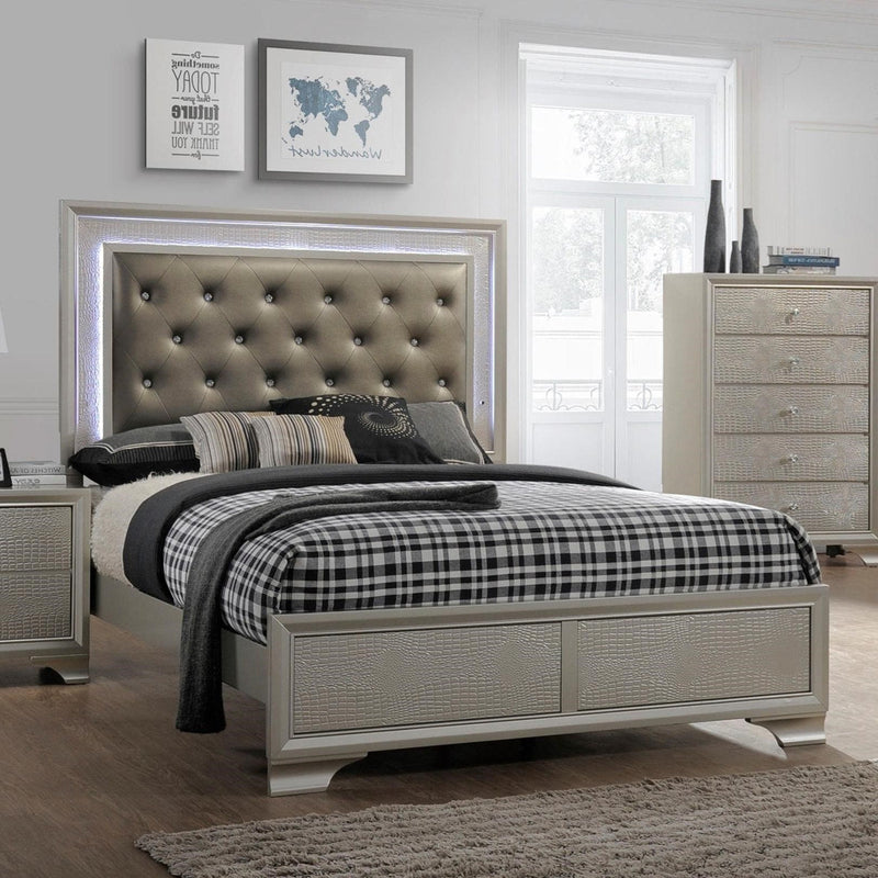 Crown Mark Lyssa Full Upholstered Panel Bed in Embossed Crocodile Pattern