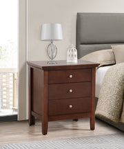 Glory Furniture Hammond White 3 Drawers Nightstand