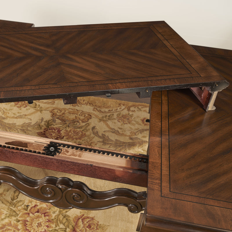 Steve Silver Royale Warm Brown Pecan 10pc Dining Set