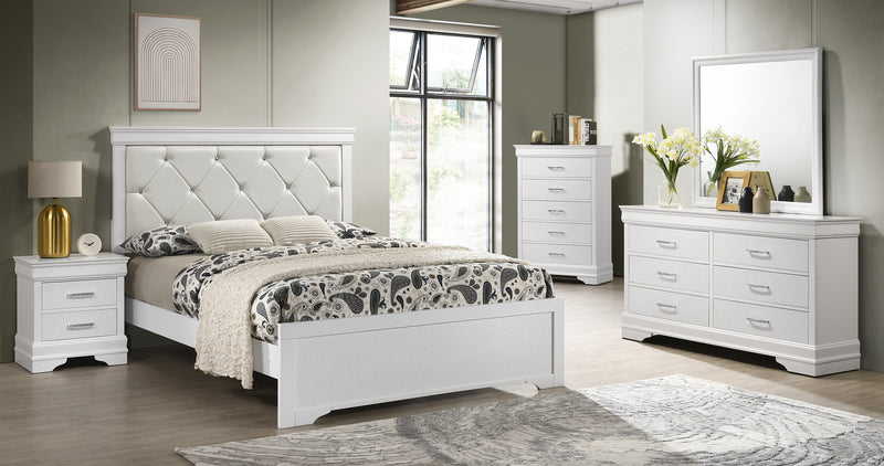 Crown Mark Amalia Champagne Silver Chest