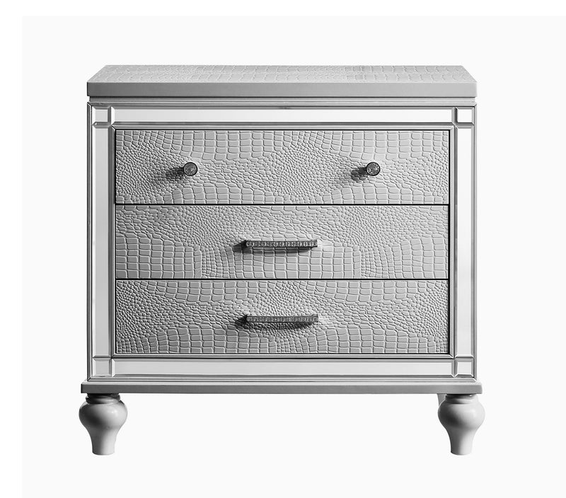 New Classic Furniture Valentino White Nightstand