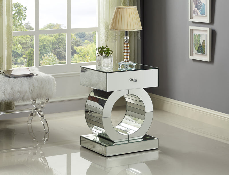 Meridian Furniture Jocelyn Mirrored End Table