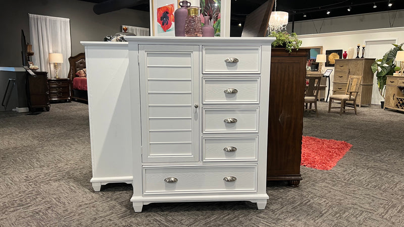 New Classic Furniture Jamestown White Door Chest