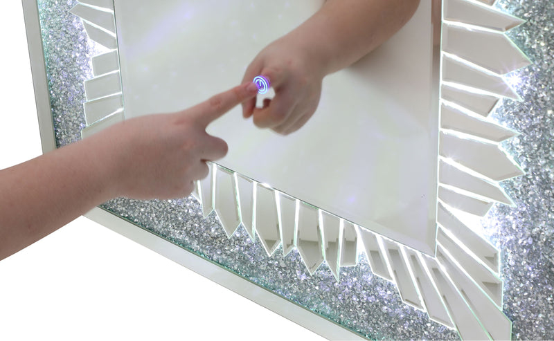 Glory Furniture GM0161 Wall Mirror