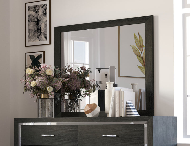 New Classic Furniture Huxley Black Dresser and Mirror