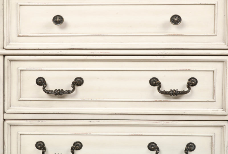 New Classic Furniture Anastasia Antique White Chest