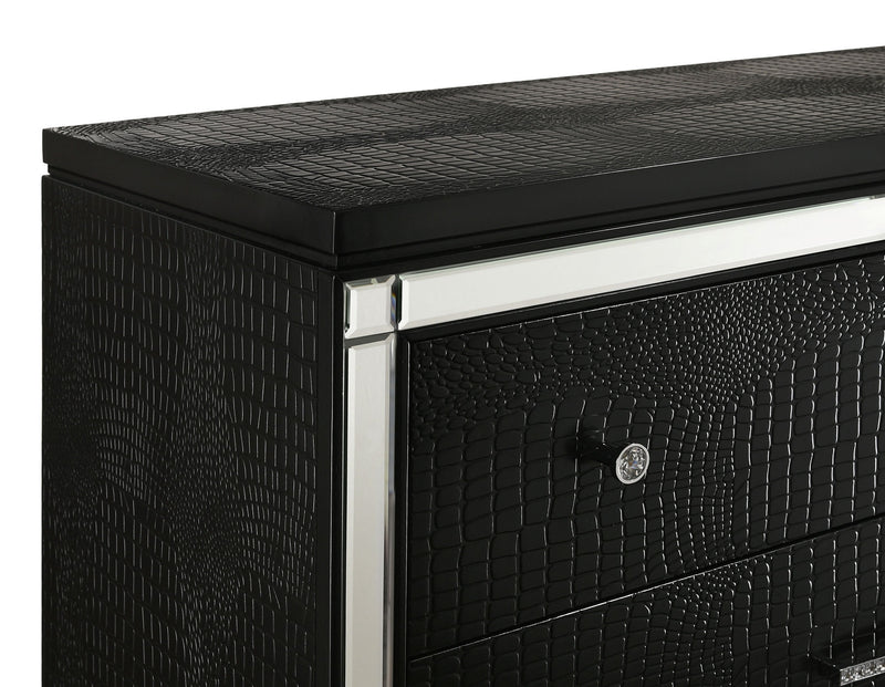 New Classic Furniture Valentino White Chest