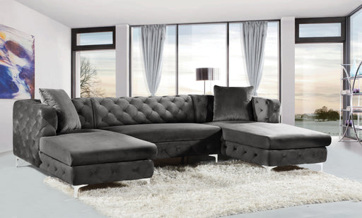 Meridian Furniture Gail Grey Velvet 3pc Sectional