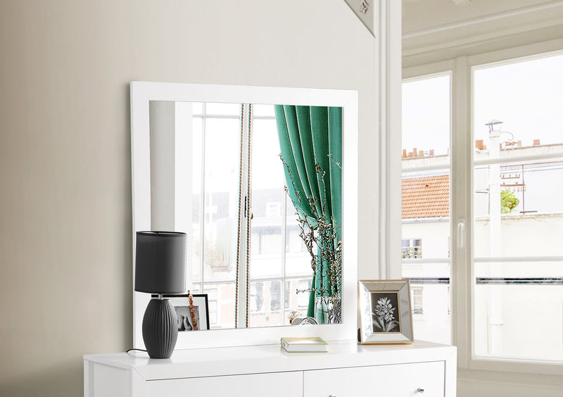 Glory Furniture Burlington White Mirror