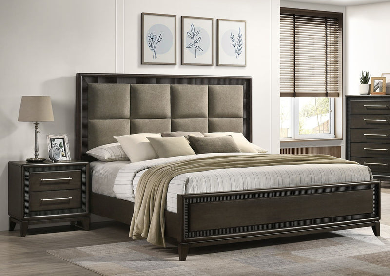 Crown Mark Saratoga 2pc Bedroom Set With Queen Bed