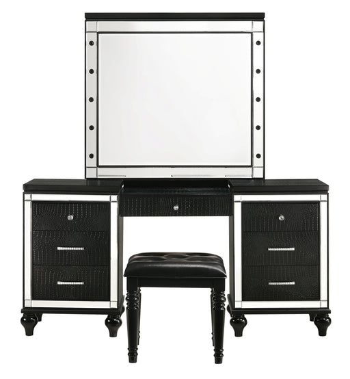 New Classic Furniture Valentino White Vanity Set