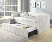 Crown Mark Molly White Dove Daybed