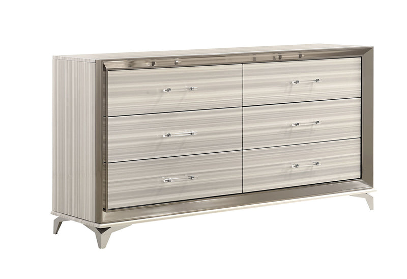 Global Furniture Zambrano White Dresser And Mirror