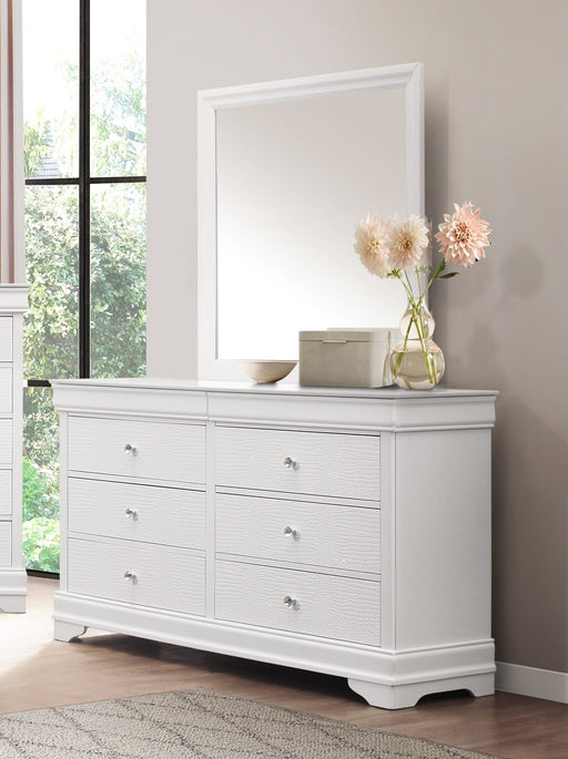Home Elegance Lana White Dresser And Mirror