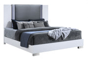 Global Furniture Ylime White King Bed with LED