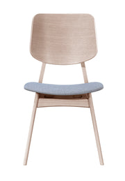 2 New Classic Furniture Oscar White Wood Back Chairs