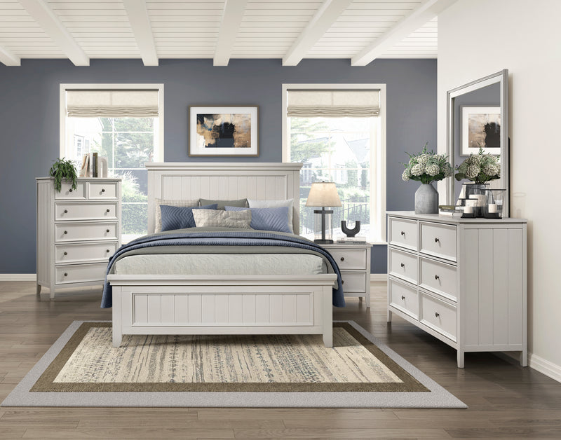 Home Elegance Donahue White Chest