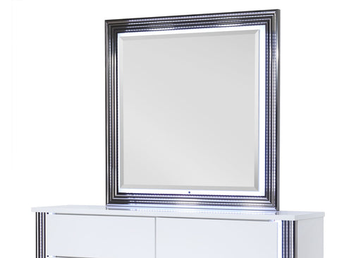 Global Furniture Ylime White Mirror with LED