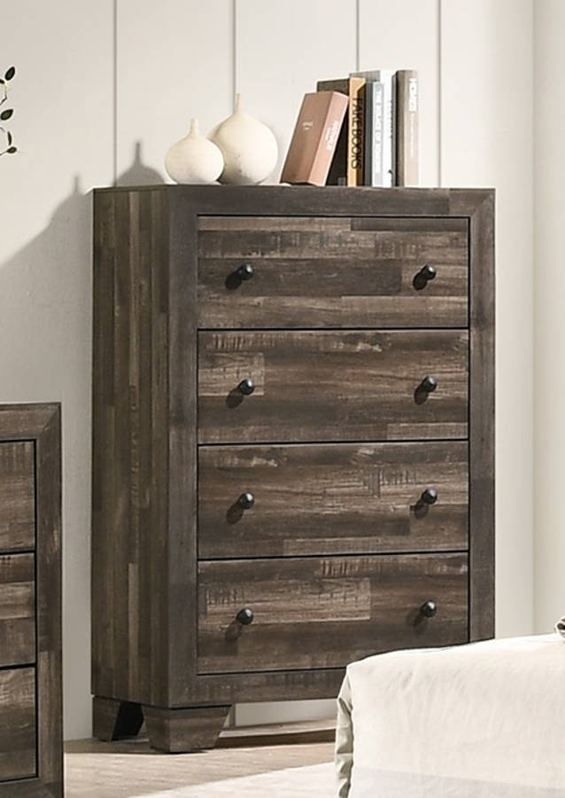Crown Mark Atticus Chest