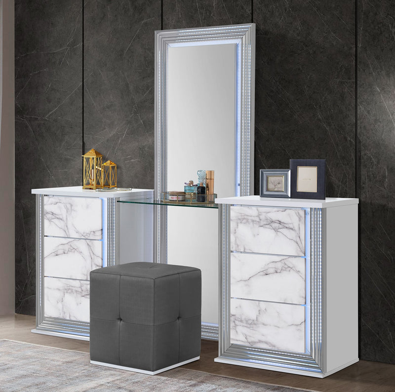 Global Furniture Ylime Light Grey White Vanity Set with LED