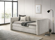 Crown Mark Brielle White Dove Daybed