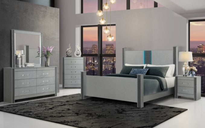 Global Furniture Logan Silver Mirror
