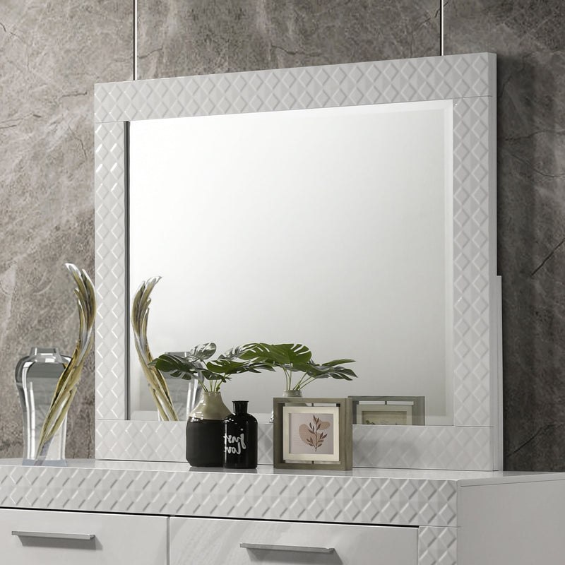 Coaster Furniture Ives White High Gloss Mirror