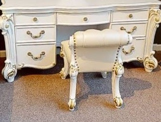 Acme Furniture Vendome Beige Antique Pearl Vanity Set