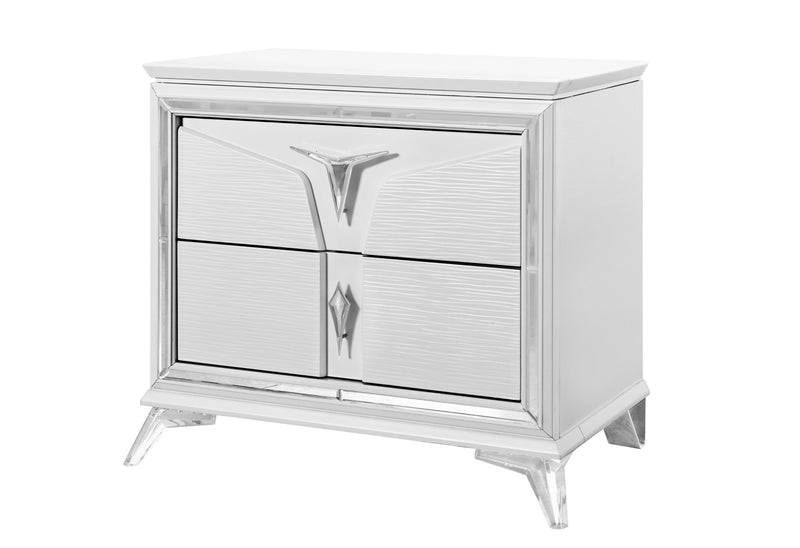 Global Furniture Romo White Nightstand