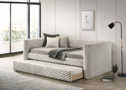 Crown Mark Brielle White Dove Daybed