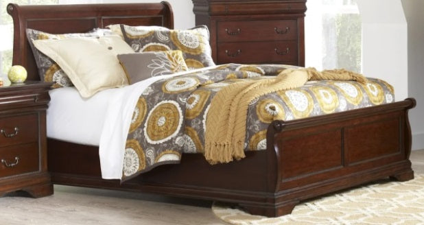 Elements International Chateau Queen Low Profile Bed in Cherry